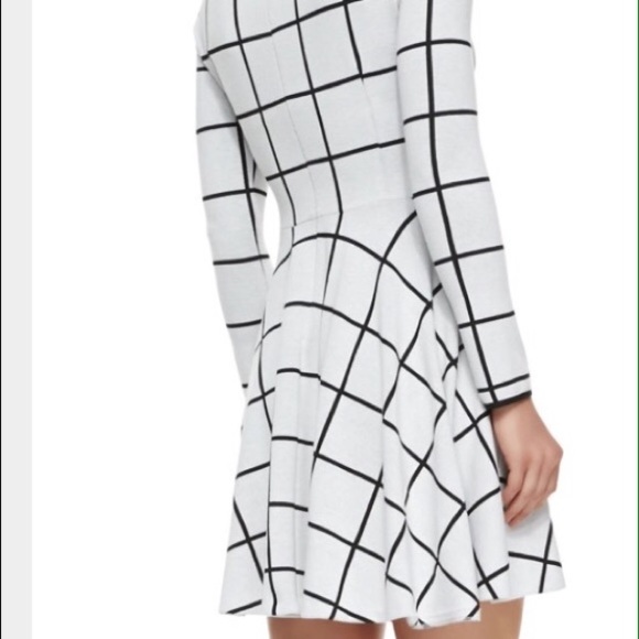 Ali Ro window panel dress - Picture 2 of 8